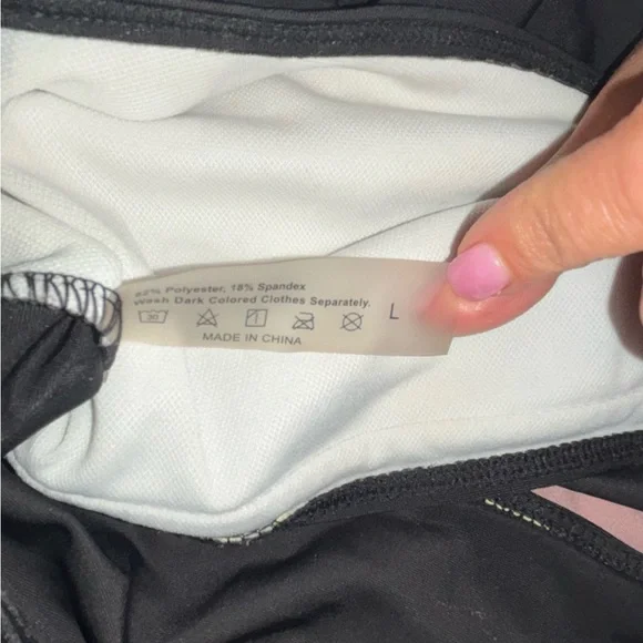 Mixed Lot Of 2 Piece Swimwear Size Medium and Large. Barely Worn. 8 pieces total - Picture 9 of 9